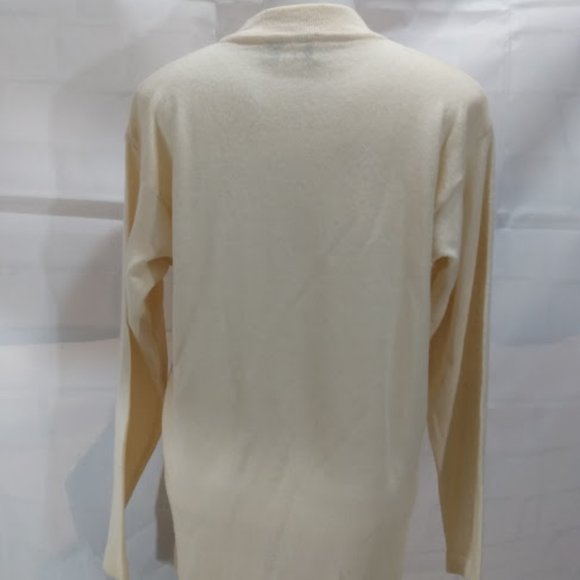 Antonella: Cream color pullover sweater. - Picture 2 of 6